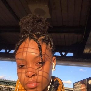 Meet your Posher, Jay